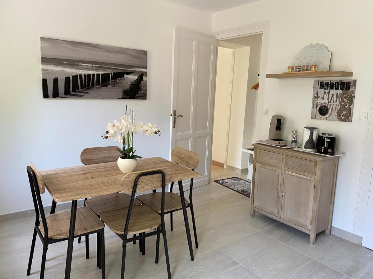 A Mouleydier Chez Romane Eksteriør billede